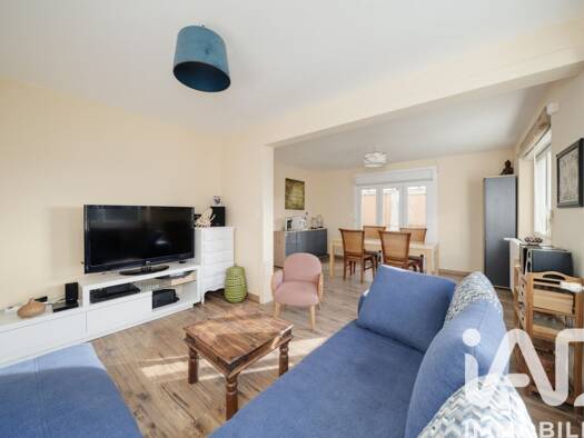 Maison à vendre 279 000 € 8 pièces 6 chambres 154 m² 2 700 m² de terrain Chantraine 88000