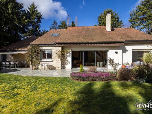 Maison à vendre 455 000 € 6 pièces 4 chambres 176 m² 3 261 m² de terrain Sailly 78440