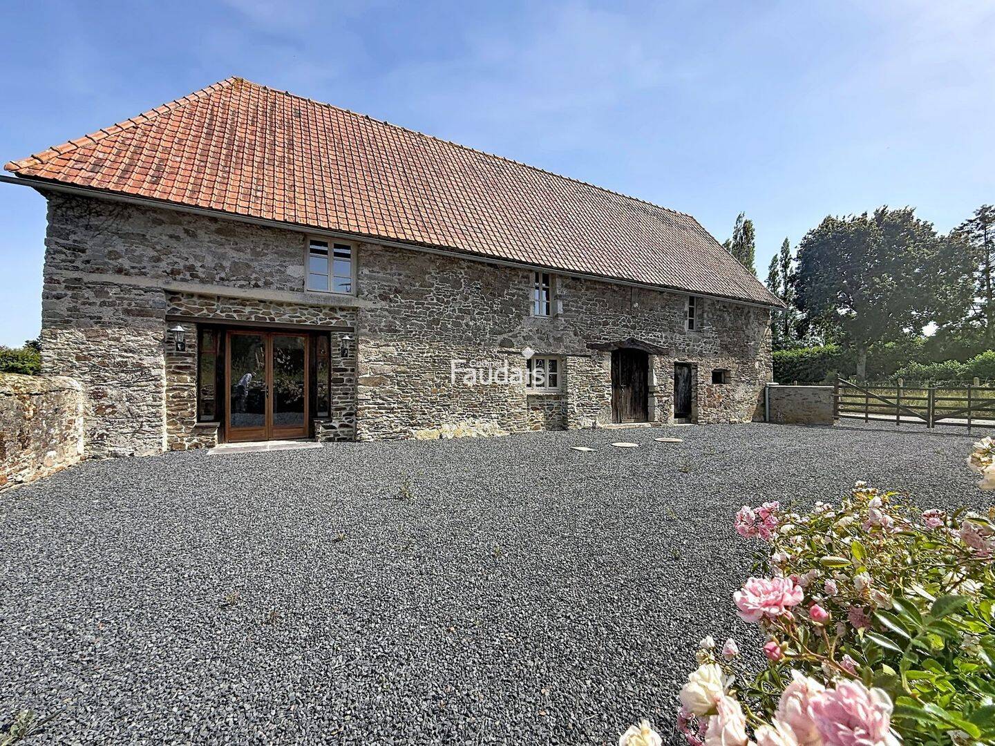 Maison 3 pièces 98 m² · à Canisy · 98 m² · 86 500 €