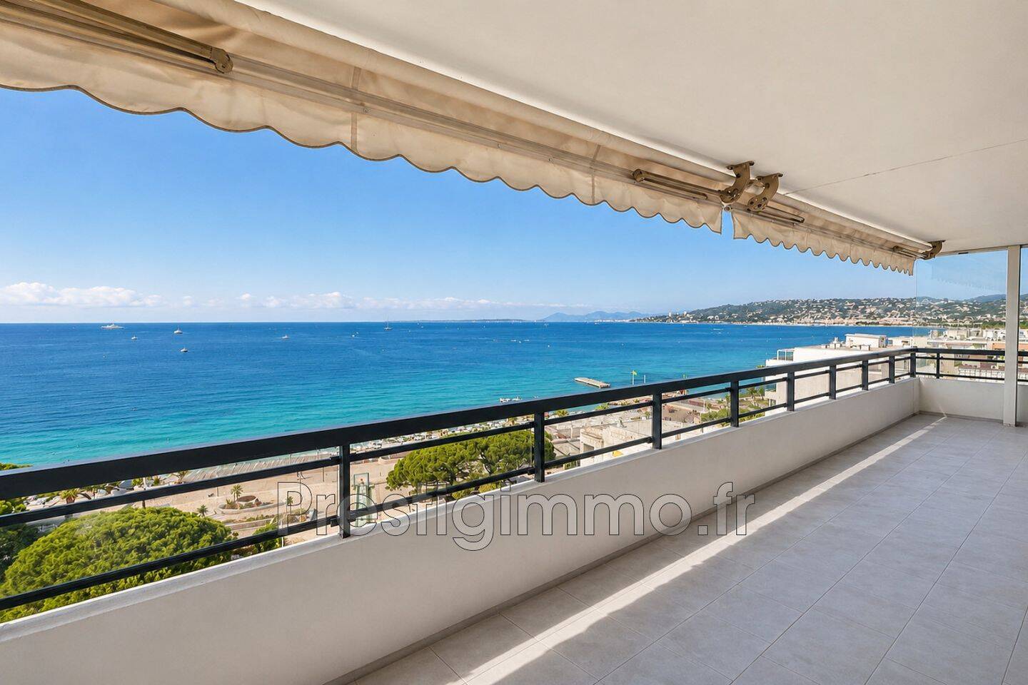 Appartement 3 pièces 108 m² · à Antibes · 108 m² · 4 000 €