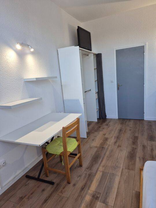 Appartement 1 pièce 18 m² · à Lille · 18 m² · 605 €/mois