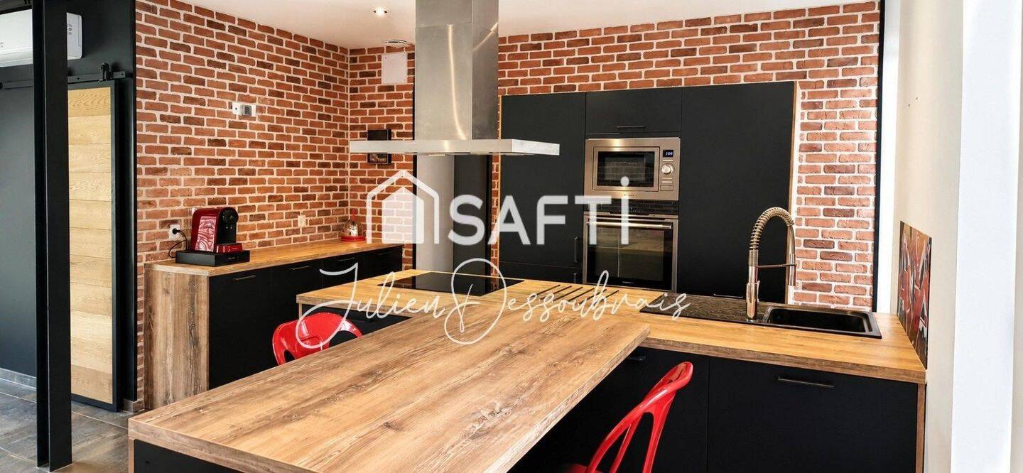 Maison 5 pièces 141 m² · à Niherne · 141 m² · 250 000 €