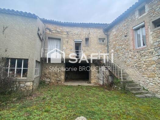 Maison à vendre 248 000 € 9 pièces 5 chambres 193 m² 2 415 m² de terrain Vallon-Pont-d'Arc 07150