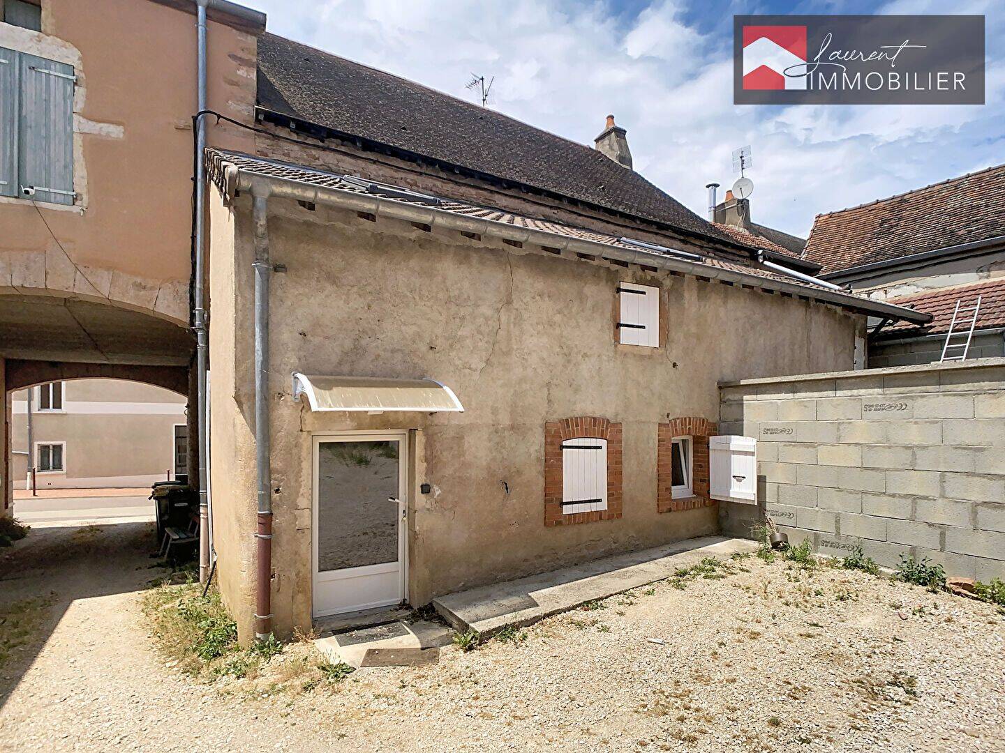 Maison 2 pièces 38 m² · à Nanton · 38 m² · 350 €