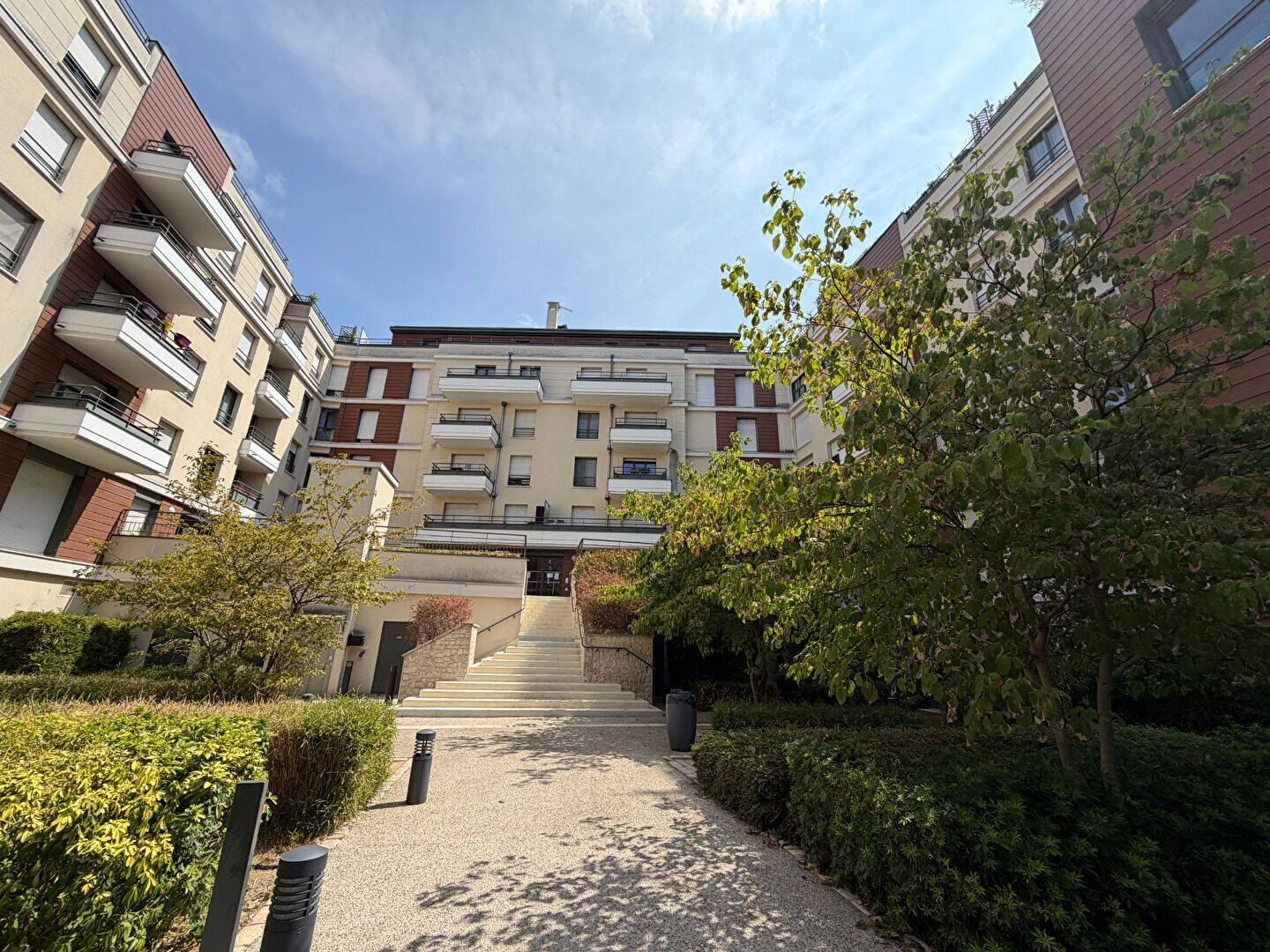 Appartement 3 pièces 67 m² · à Colombes · 67 m² · 1 430 €
