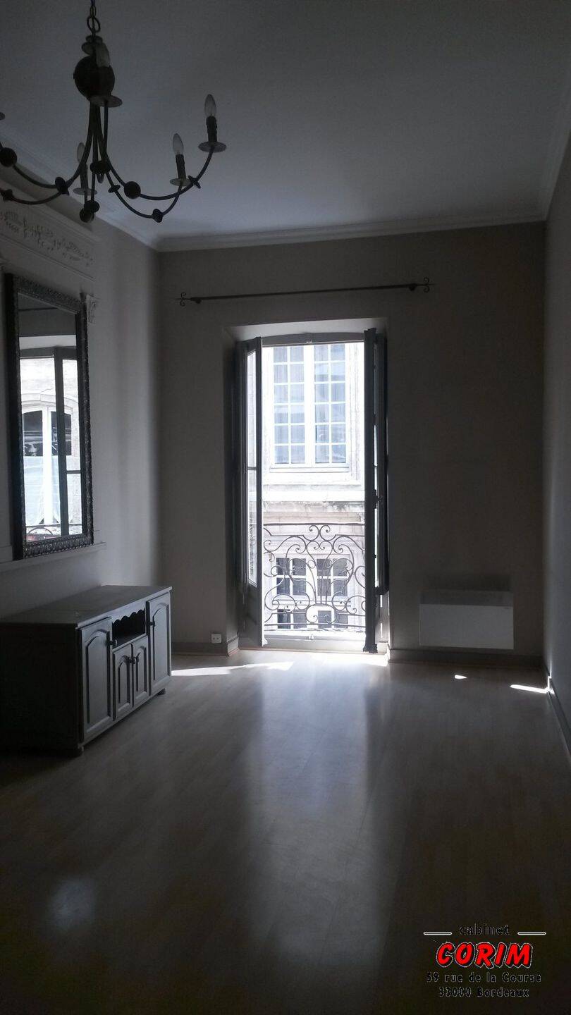 Appartement 2 pièces 38 m² · à Bordeaux · 37,9 m² · 792 €