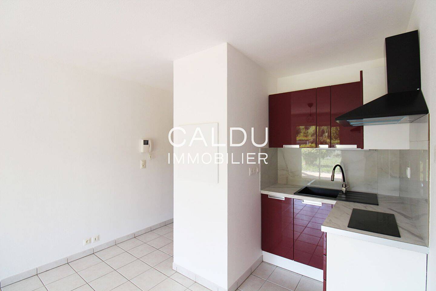 Appartement 2 pièces 33 m² · à Laragne-Montéglin · 33 m² · 500 €