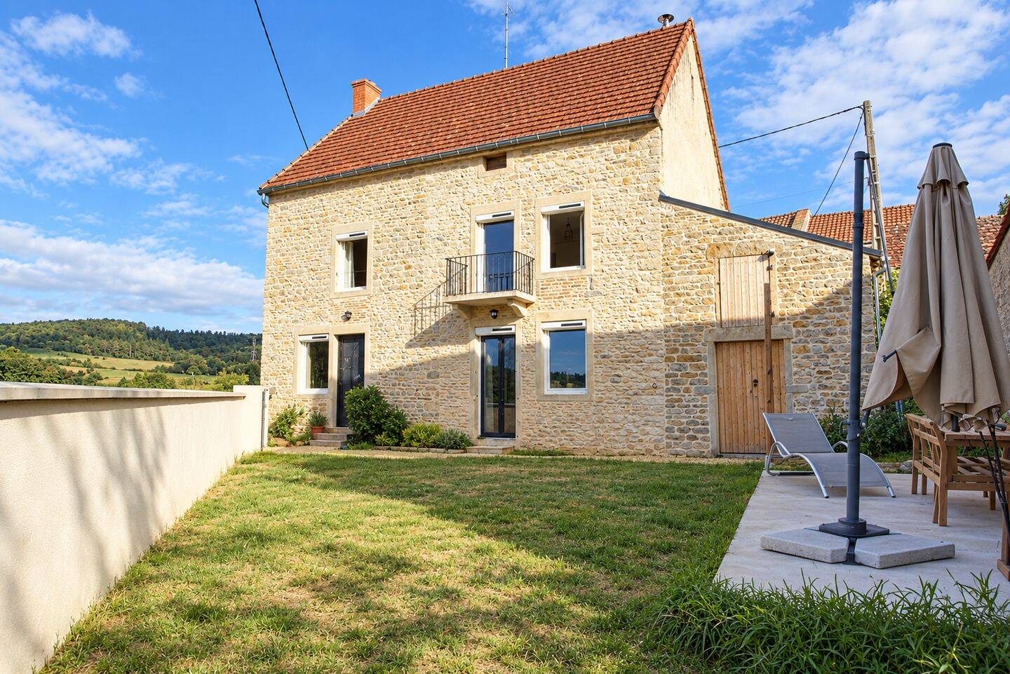 Maison 5 pièces 150 m² · à Collonge-en-Charollais · 150 m² · 185 000 €