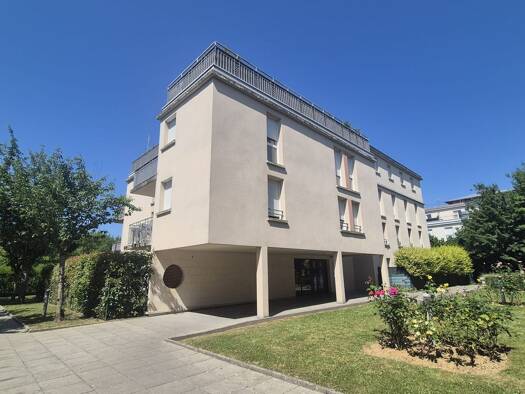 Appartement à vendre 296 000 € 3 pièces 2 chambres 67 m² Étage 2/3 Montévrain 77144