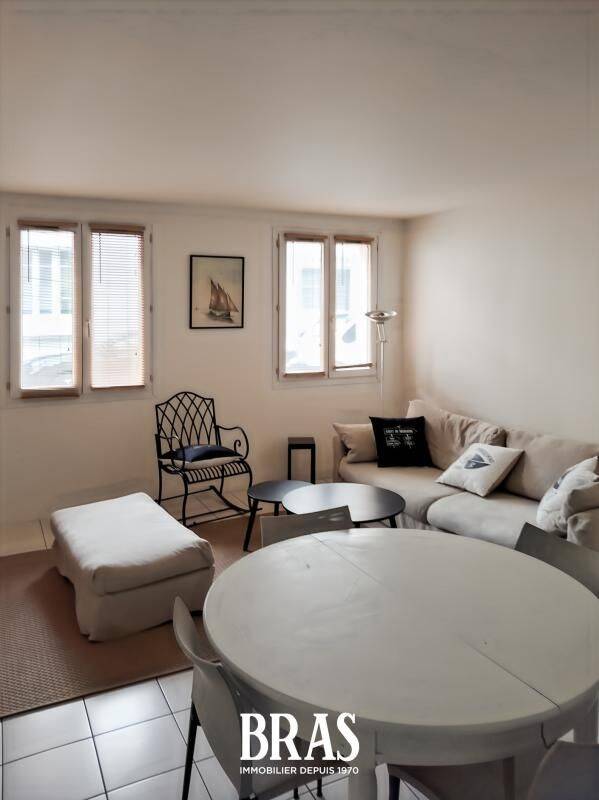 Appartement 2 pièces 42 m² · à Vannes · 42 m² · 700 €