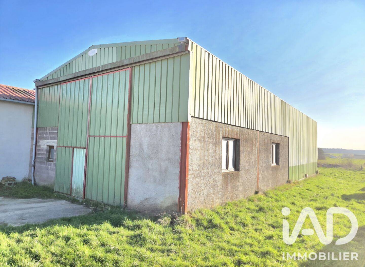 Maison 1 pièce 239 m² · à Mangiennes · 239 m² · 85 000 €
