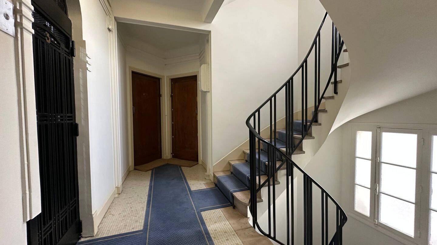 Appartement 2 pièces 45 m² · à Paris 17ème Arrondissement · 45,3 m² · 1 623 €/mois