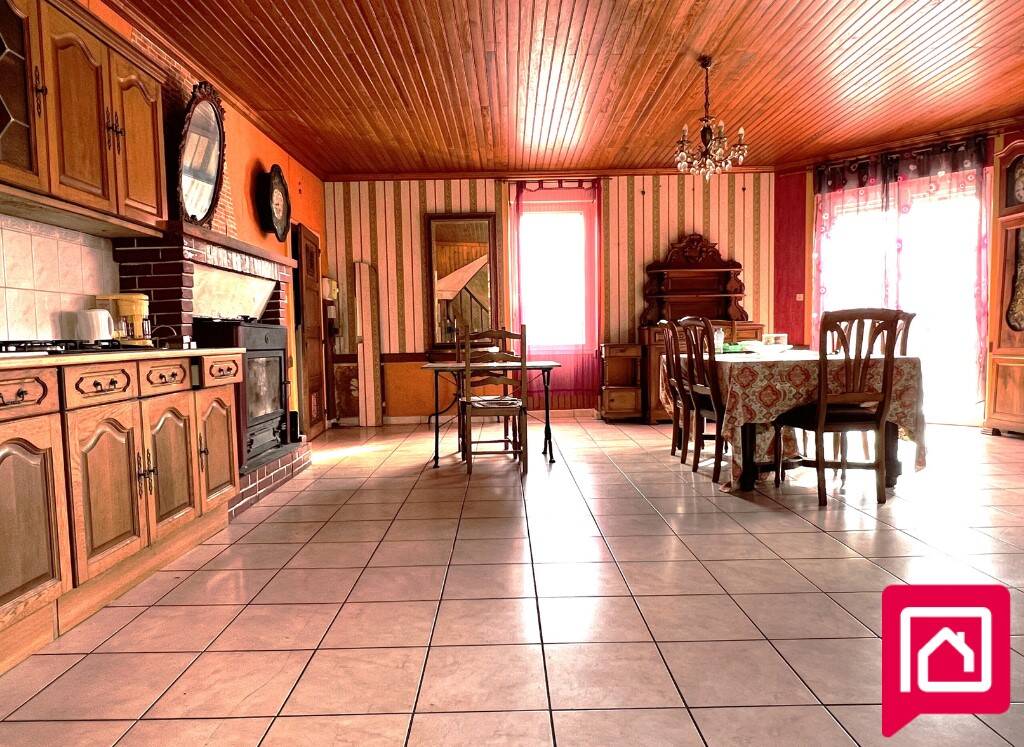 Maison 8 pièces 196 m² · à Plessé · 196 m² · 240 350 €