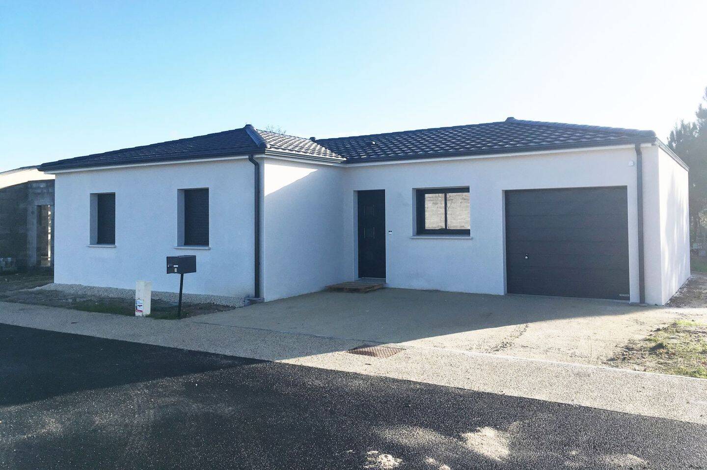Maison 3 pièces 70 m² · à Salles-sur-Mer · 70 m² · 300 074 €