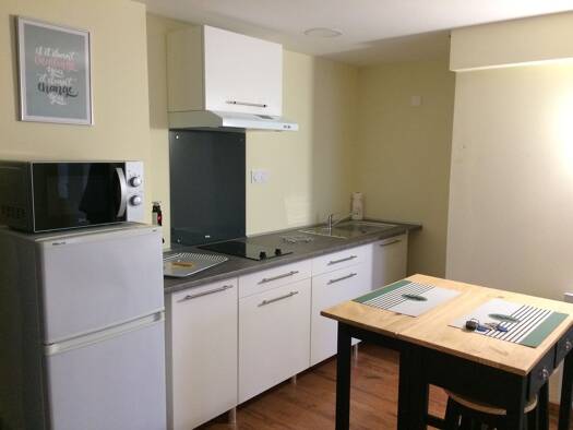 Appartement à vendre 70 400 € 2 pièces 1 chambre 40,1 m² RDC Bourges 18000