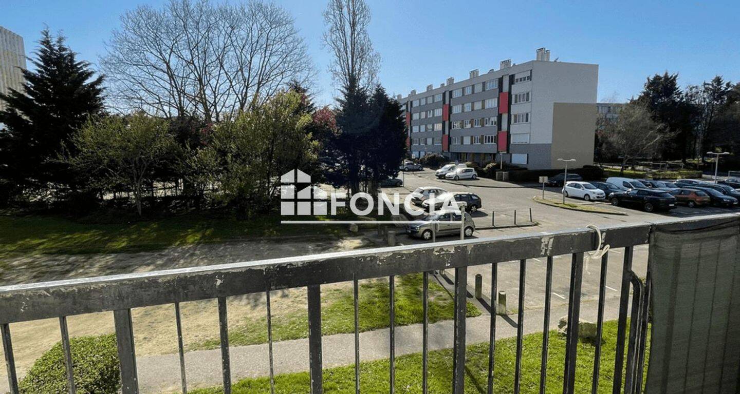 Appartement 4 pièces 77 m² · à Nantes · 76,7 m² · 130 000 €