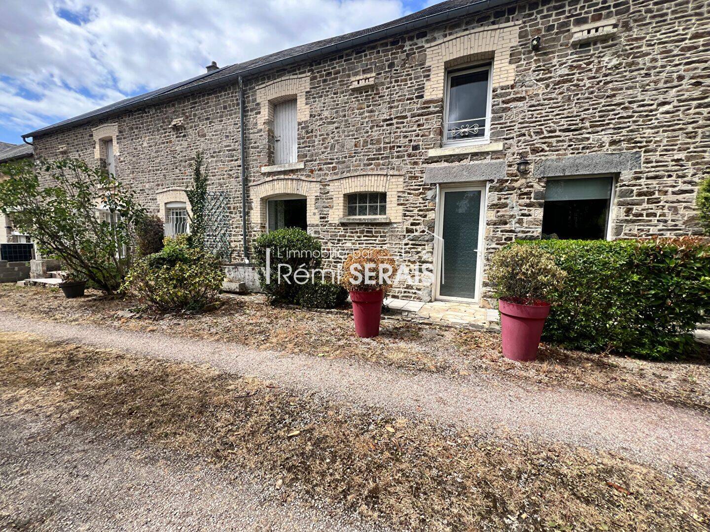 Maison 6 pièces 170 m² · à Les Monts d'Aunay · 170 m² · 266 250 €