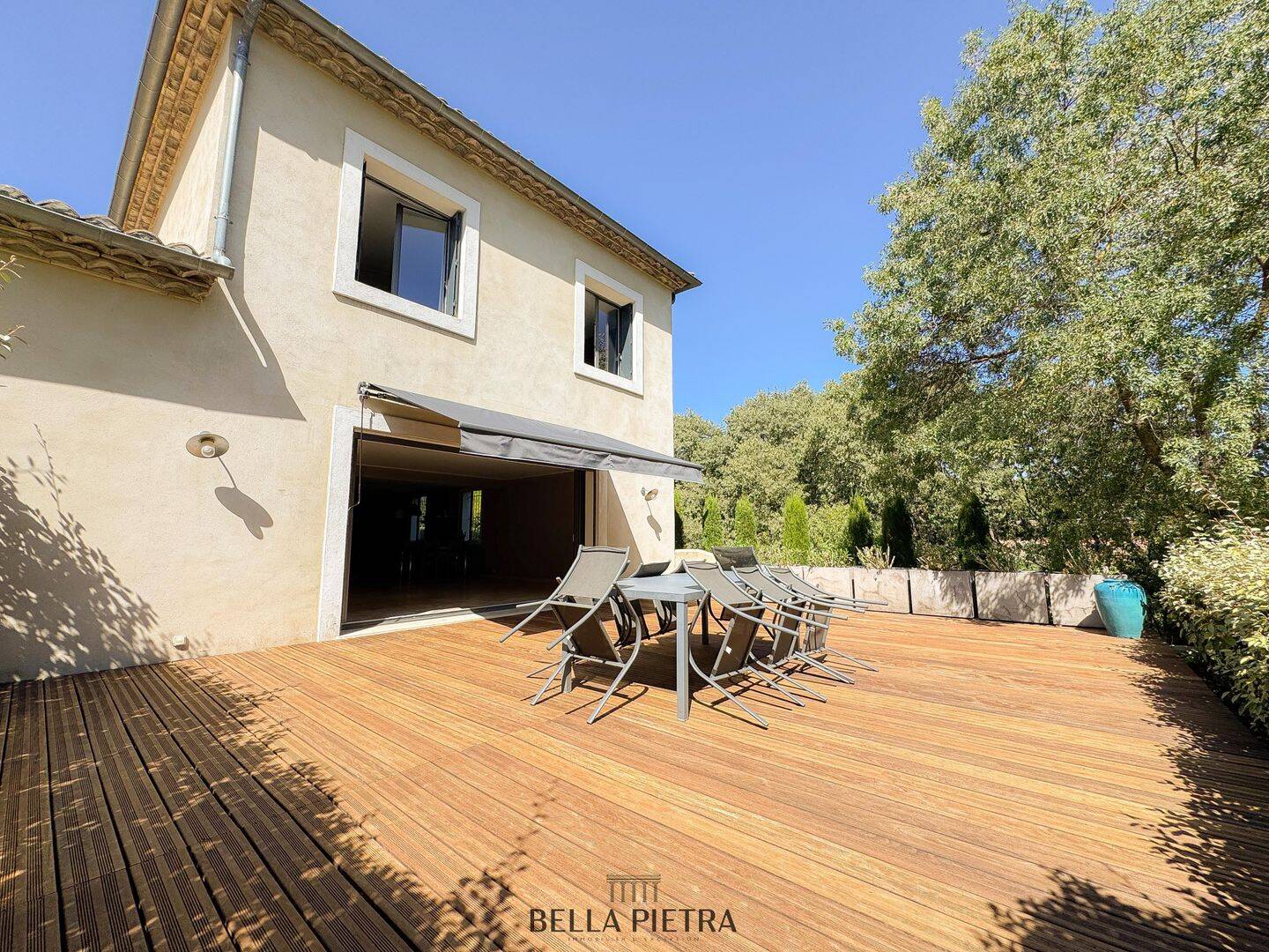 Maison 6 pièces 257 m² · à Montpellier · 257,3 m² · 3 186 €