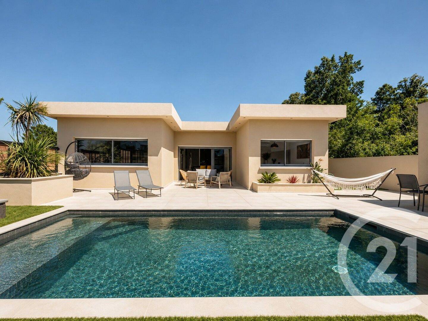 Maison 4 pièces 109 m² · à Zonza · 108,9 m² · 699 000 €