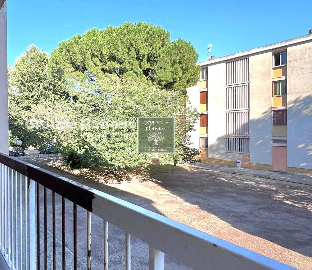 Appartement 4 pièces 67 m² · à Arles · 67 m² · 106 000 €