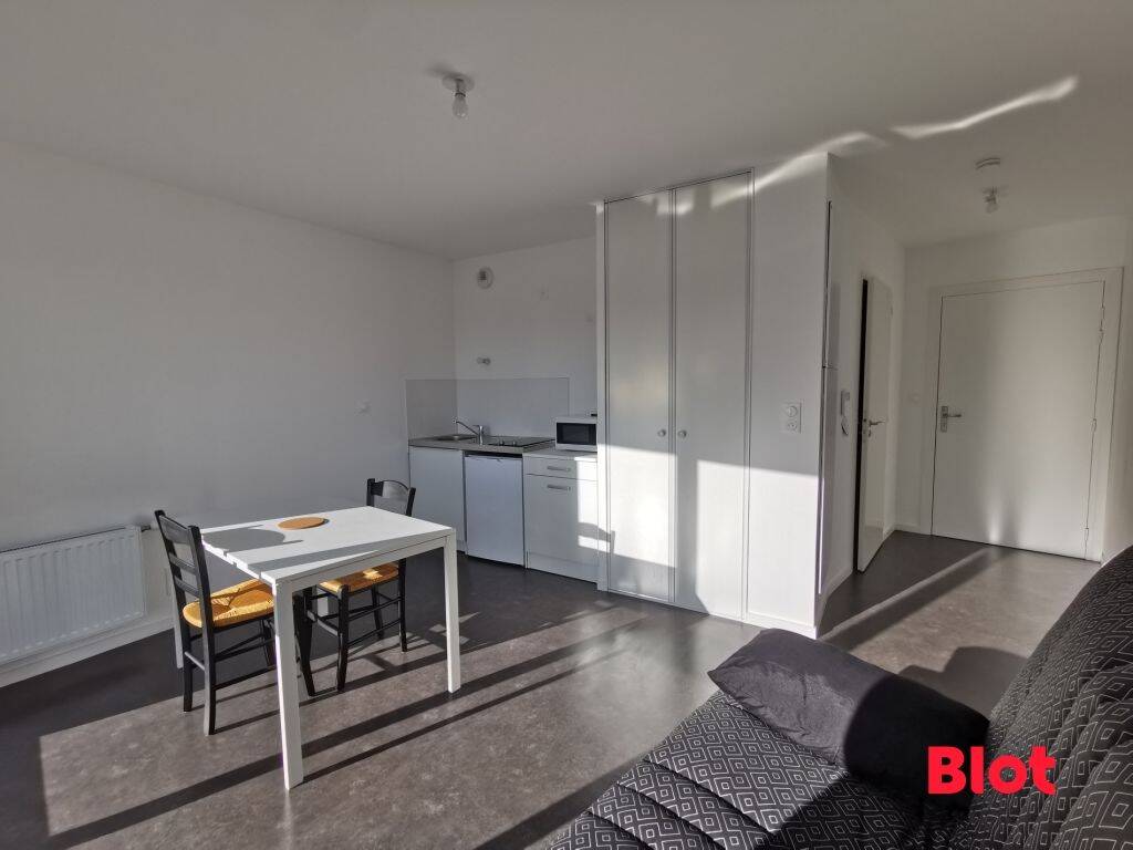 Appartement 1 pièce 23 m² · à Rennes · 23,4 m² · 587 €/mois