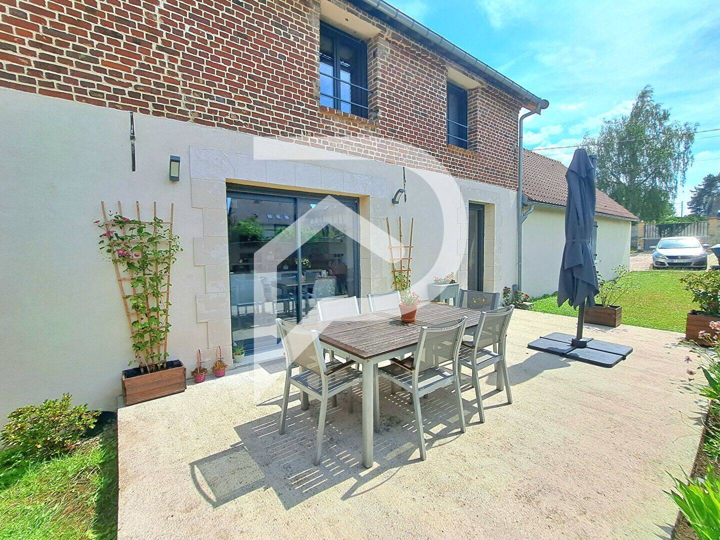 Maison 6 pièces 115 m² · à Ons-en-Bray · 115 m² · 239 500 €