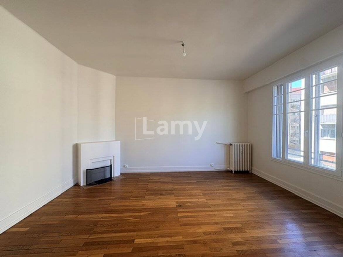 Appartement 4 pièces 95 m² · à Besançon · 94,6 m² · 1 160 €
