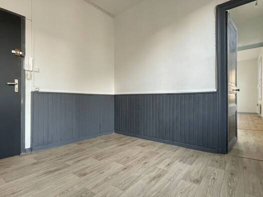 Appartement à louer 525 € 2 pièces 1 chambre 35 m² RDC Centre Ville Nord Rochefort 17300