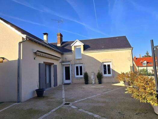 Maison à vendre 183 900 € 5 pièces 4 chambres 116 m² 240 m² de terrain Selommes 41100