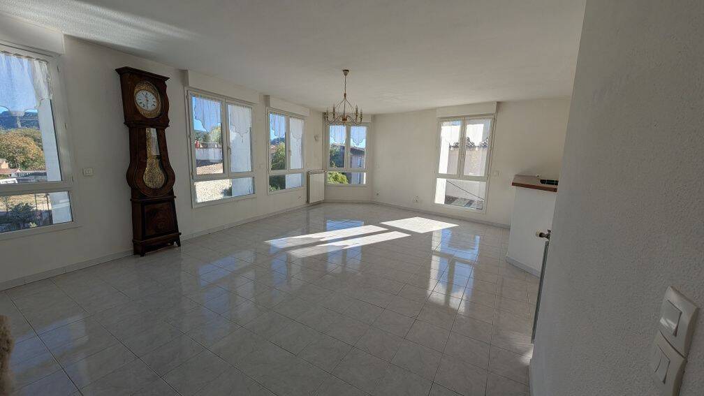 Appartement 4 pièces 103 m² · à Ganges · 102,6 m² · 117 000 €