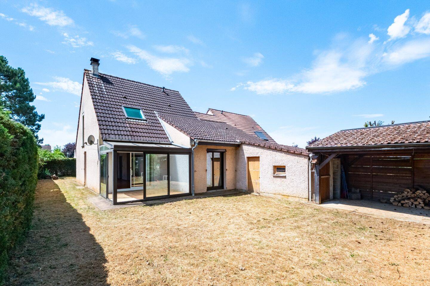Maison 4 pièces 86 m² · à Genlis · 86 m² · 242 000 €
