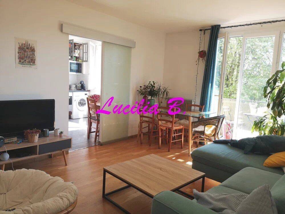 Appartement 3 pièces 67 m² · à La Riche · 66,6 m² · 915 €/mois