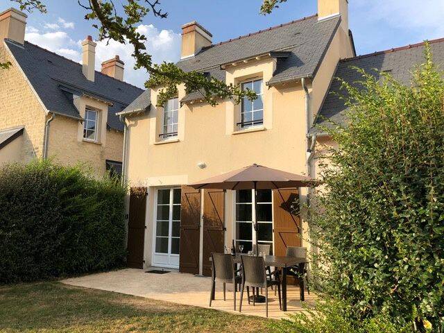 Maison 3 pièces 53 m² · à Port-en-Bessin-Huppain · 53 m² · 182 500 €