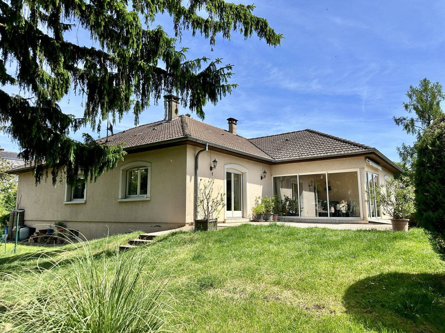 Maison 7 pièces 200 m² · à Mulhouse · 200 m² · 473 000 €