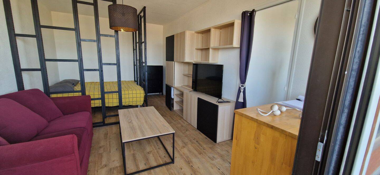 Appartement 1 pièce 29 m² · à Bordeaux · 28,9 m² · 777 €