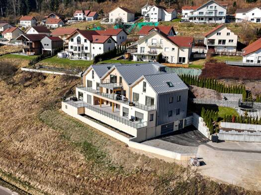 Duplex à vendre - neuf 525 000 € 4 pièces 3 chambres 113 m² dès le 31/03/2026 Centre Morteau 25500