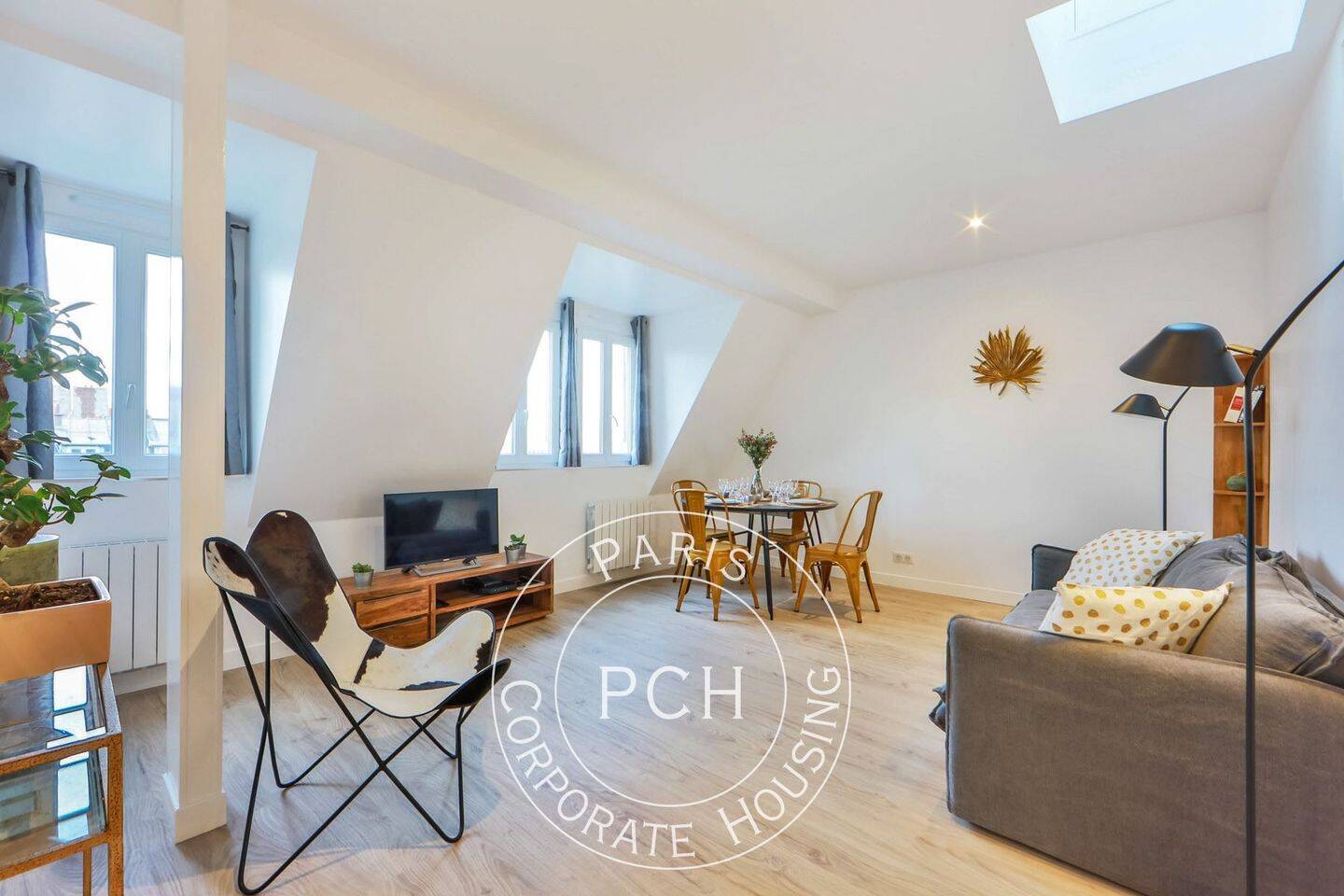Appartement 3 pièces 57 m² · à Paris 7ème Arrondissement · 57 m² · 3 000 €