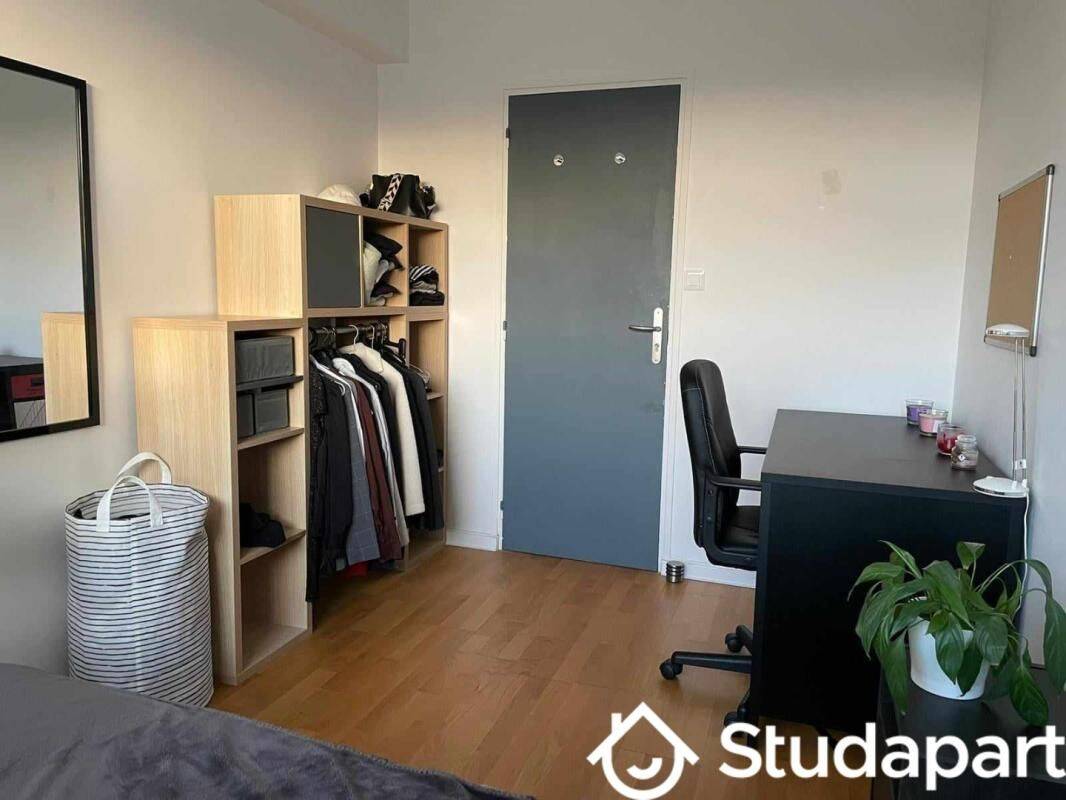 1 pièce 10 m² · à Nancy · 10 m² · 405 €