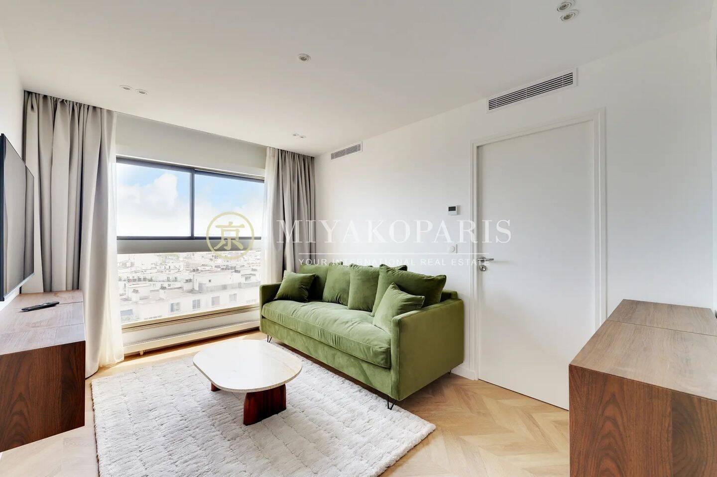 Appartement 2 pièces 36 m² · à Paris 15ème Arrondissement · 36 m² · 1 900 €