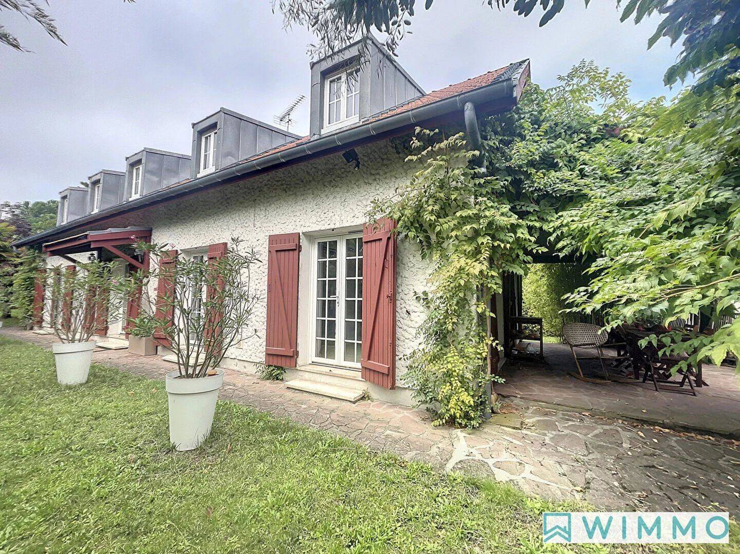 Maison 6 pièces 149 m² · à Pessac · 148,9 m² · 1 750 €/mois
