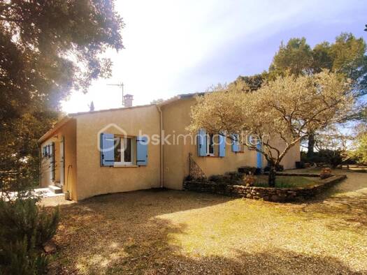 Villa à vendre 359 000 € 7 pièces 4 chambres 139 m² 2 749 m² de terrain Saint-Marcel-d'Ardèche 07700