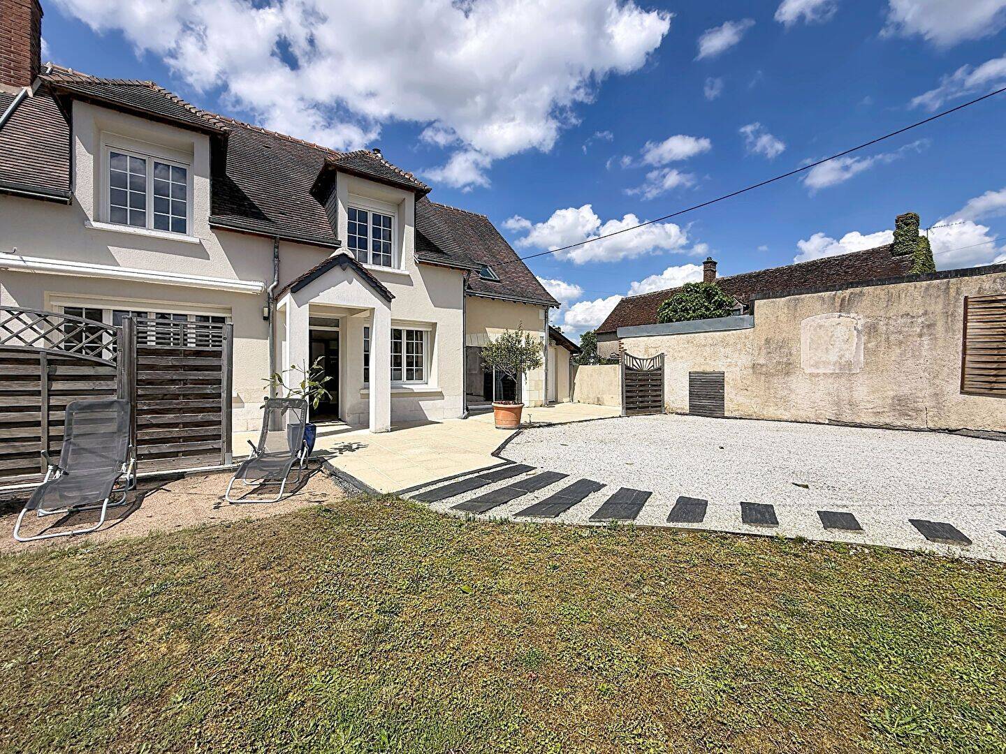 Maison 7 pièces 140 m² · à Amboise · 140 m² · 238 000 €