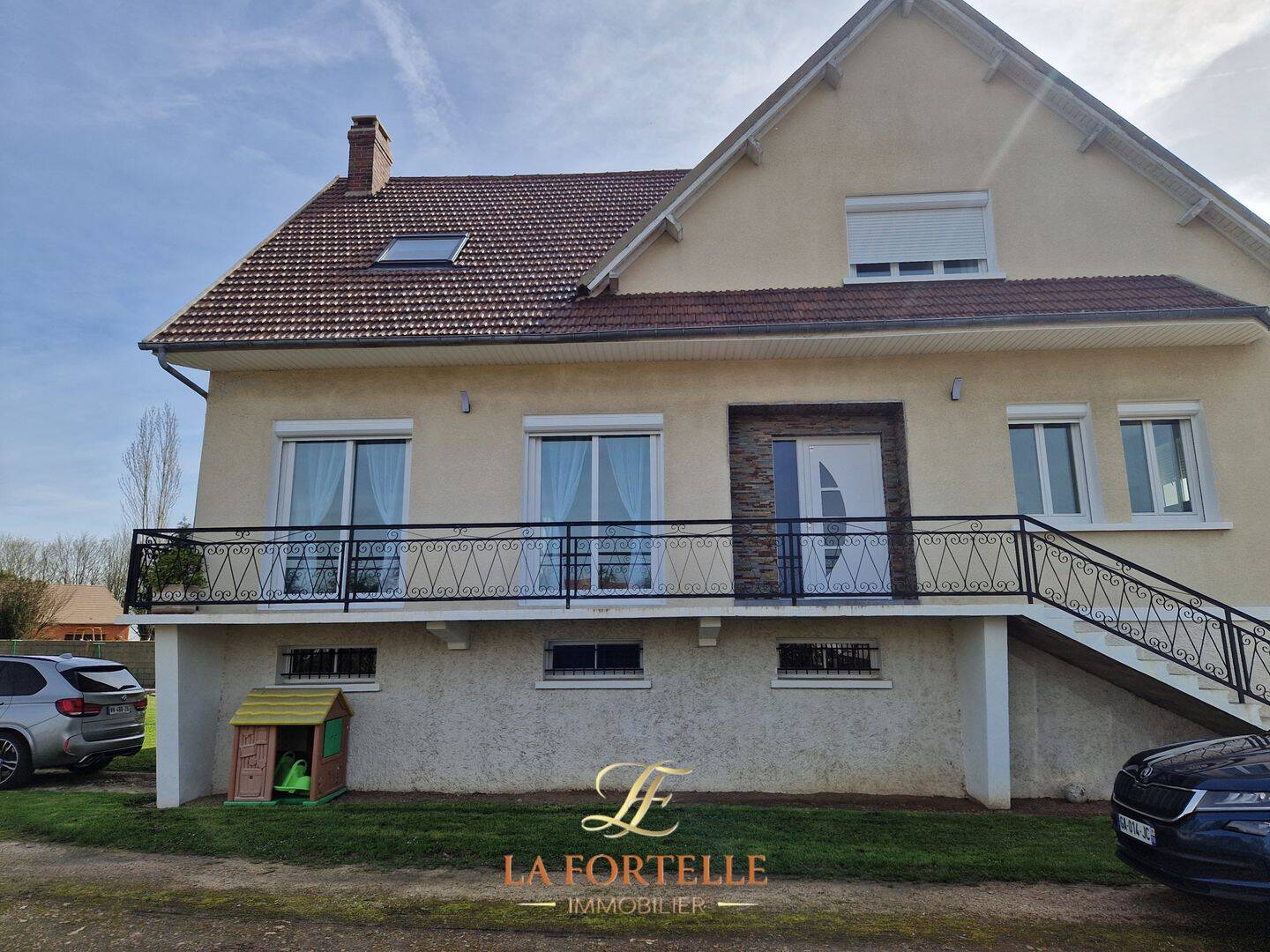 Maison 7 pièces 170 m² · à Longnes · 170 m² · 465 000 €