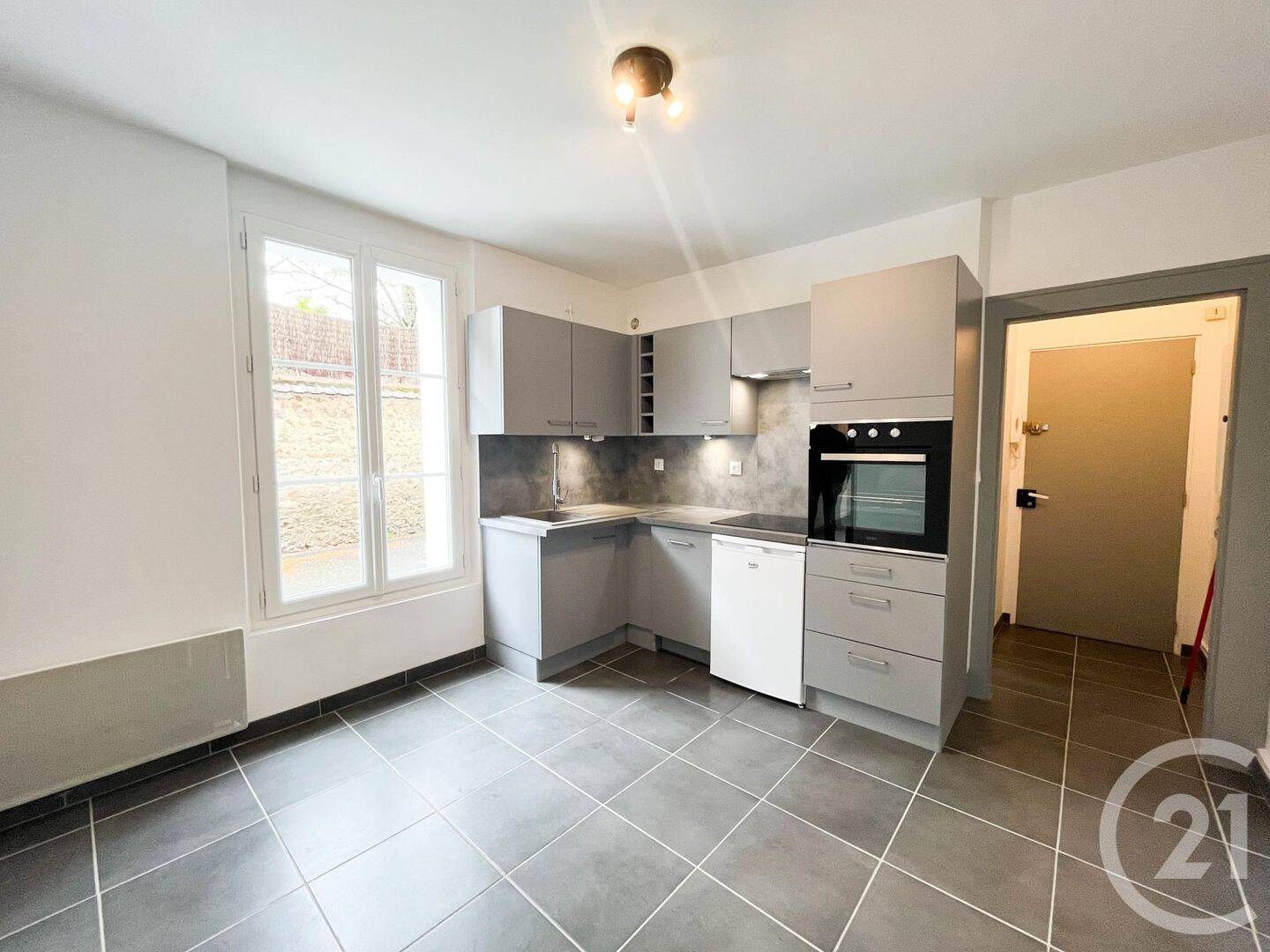 Appartement 2 pièces 28 m² · à Chartres · 27,7 m² · 450 €/mois