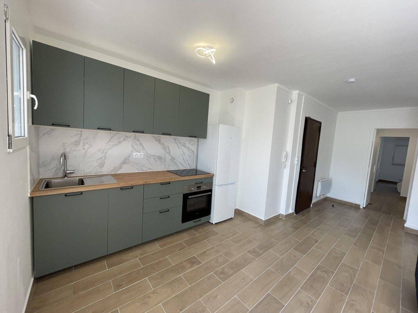Appartement 2 pièces 45 m² · à Marseille 10ème Arrondissement · 45 m² · 999 €