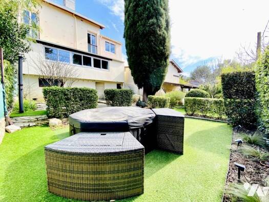 Maison à vendre 395 900 € 5 pièces 4 chambres 288 m² de terrain Castries 34160