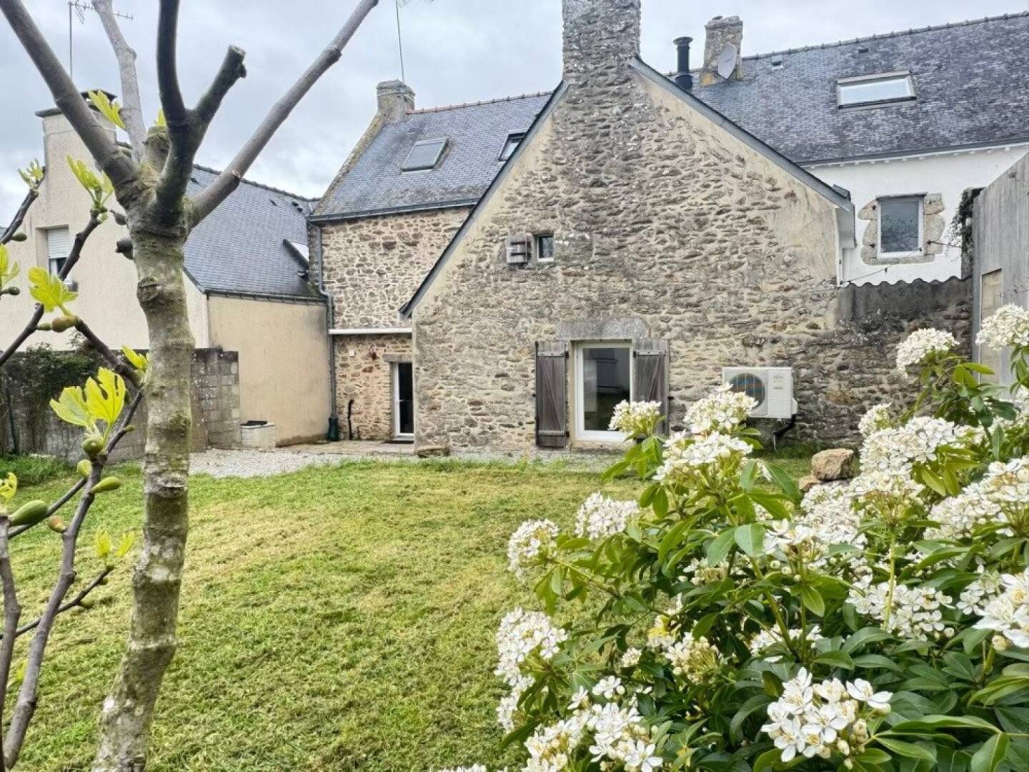 Maison 5 pièces 129 m² · à Ambon · 129 m² · 359 900 €