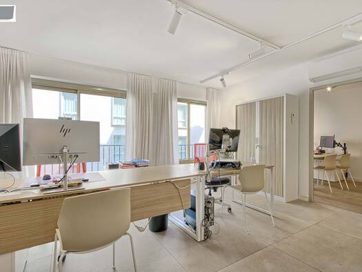 Appartement à vendre 275 000 € 3 pièces 2 chambres 85,8 m² Étage 5/6 Toulon 83000