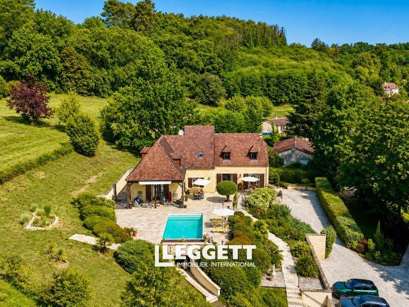 Maison 8 pièces 265 m² · à Sarlat-la-Canéda · 265 m² · 630 000 €