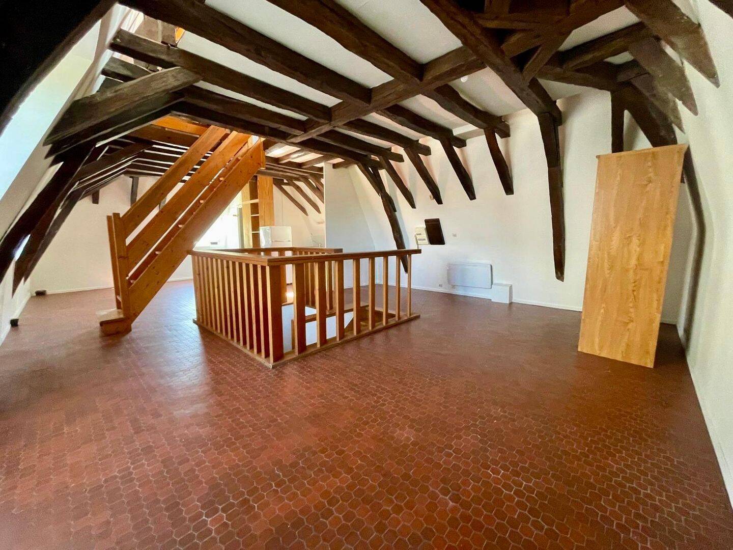 Appartement 1 pièce 60 m² · à Angers · 60 m² · 687 €